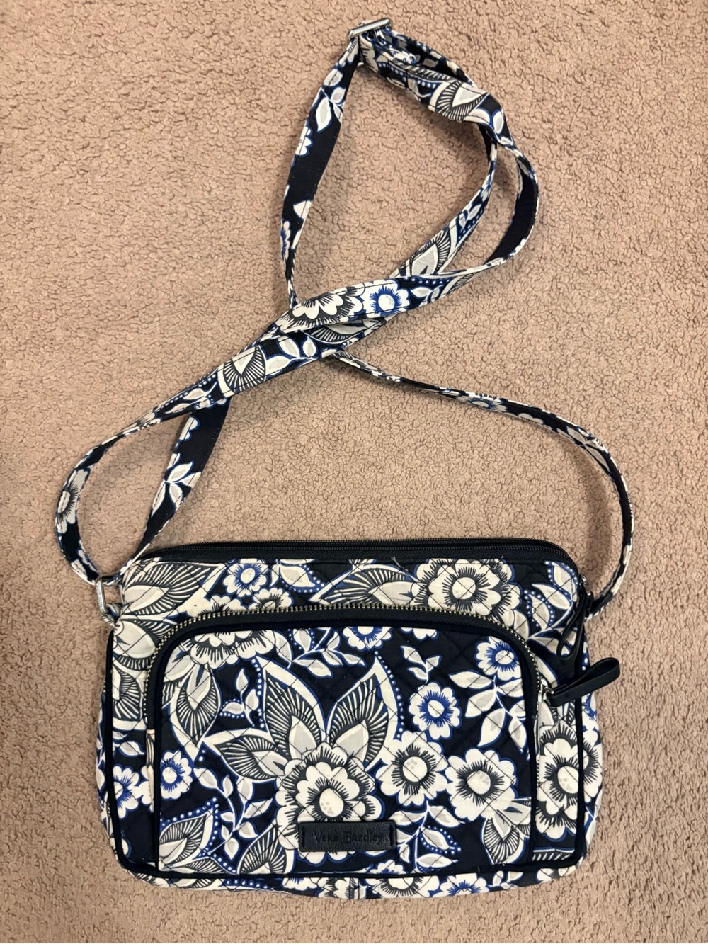 Vera Bradley Women’s Crossbody Bag